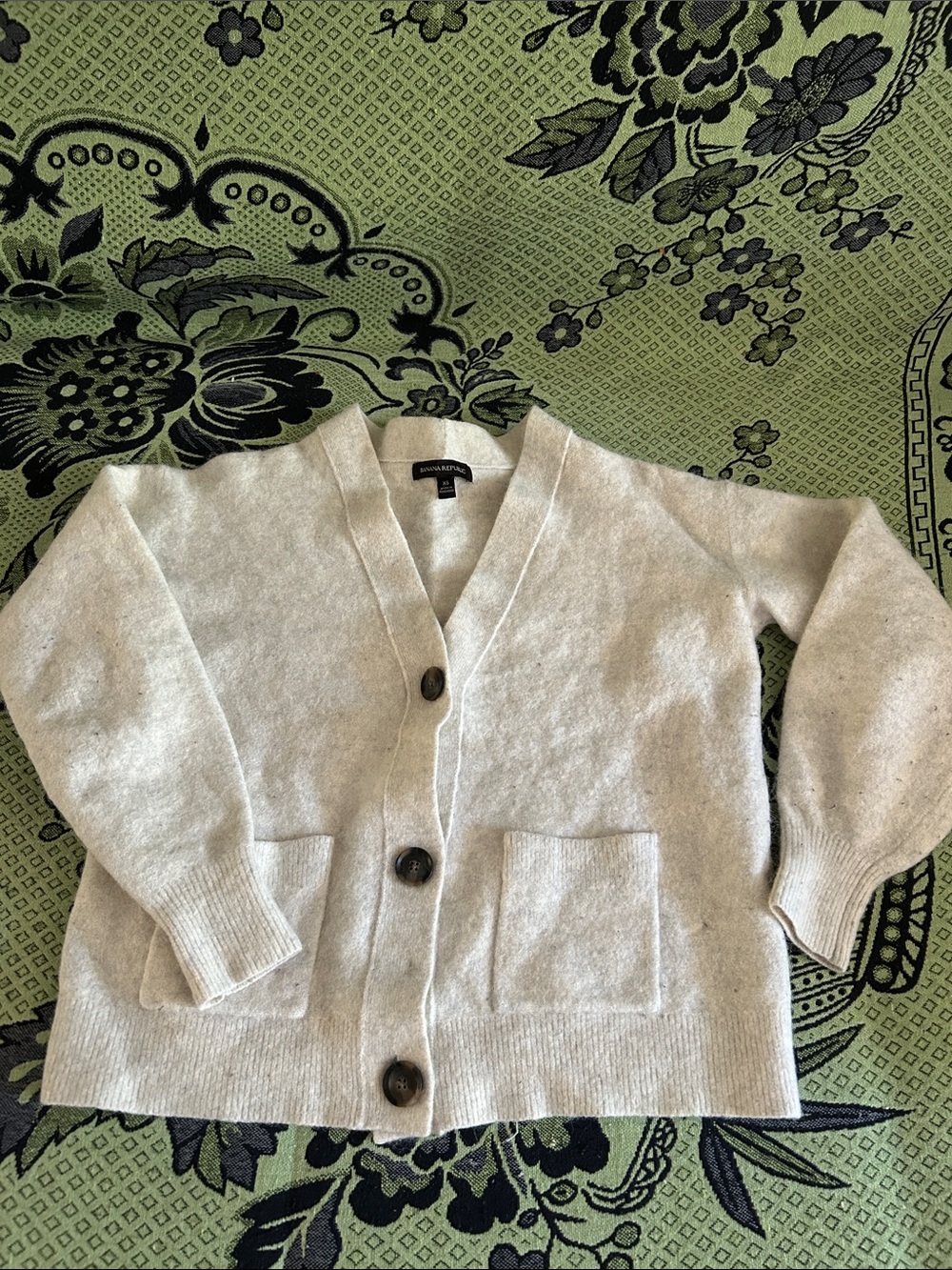 Banana Republic Cream Soft Knit Cardigan